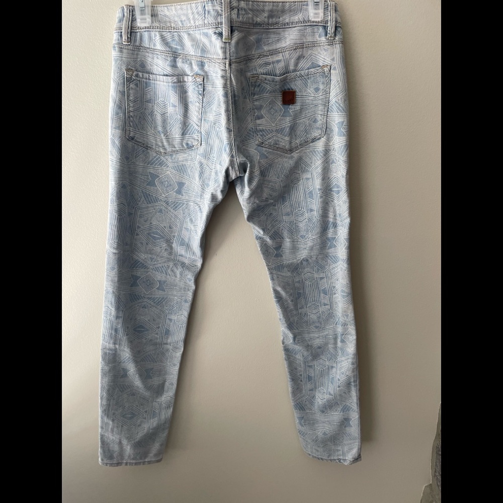Y2K Roxy Jeans - Picture 2 of 4